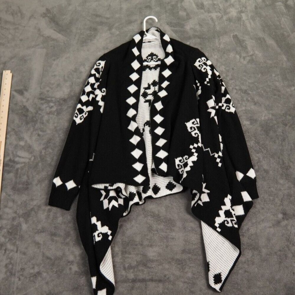 64‎ Sixty Five Sweater Womens Medium Black White Mohair Waterfall Aztec Cardigan